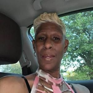 Meet your Posher, Orena